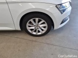  Skoda  Superb SKODA  WAGON / 2019 / 5P / STATION WAGON 2.0 TDI EVO 110KW STYLE DSG #37