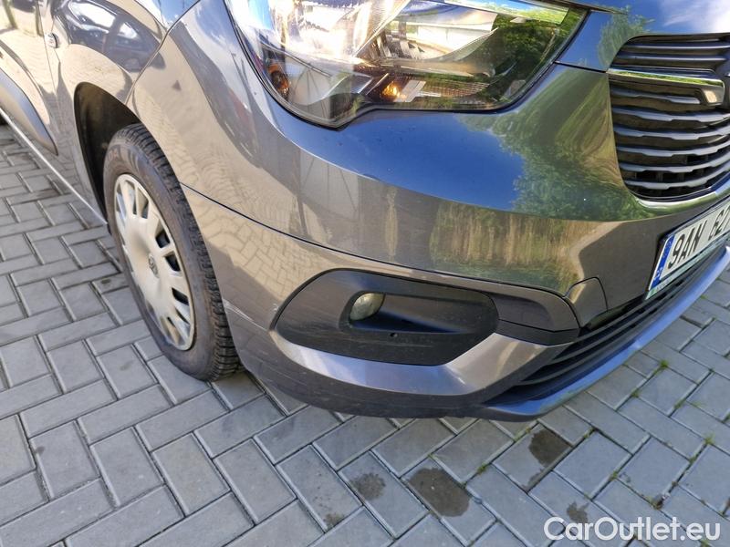  Opel  Combo  Life (E)  (2018) C.Life 1.5CDTI 75 Edition Plus #3