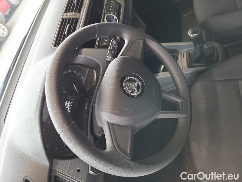  Skoda  Fabia  Combi (2015) Co 1.0TSI70 Active #8