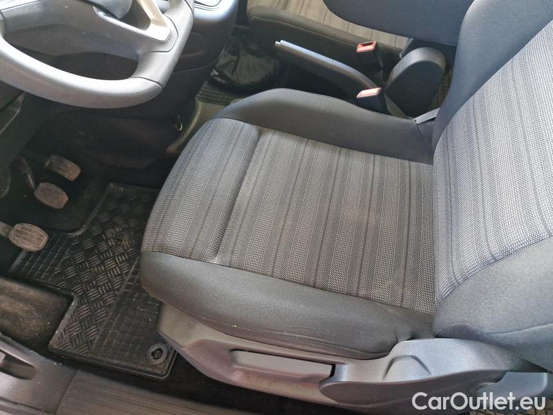  Opel  Combo  Life (E)  (2018) C.Life 1.5CDTI 75 Edition Plus #11