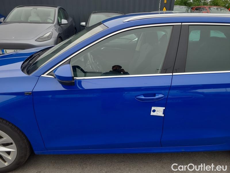  Skoda  Octavia  Combi (NX3)(2020) Oct.Combi 2.0TDI 85 Style #6