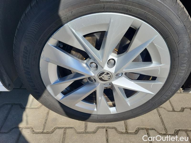  Skoda  Octavia  Combi (NX3)(2020) Oct.Combi 2.0TDI 85 Style #12