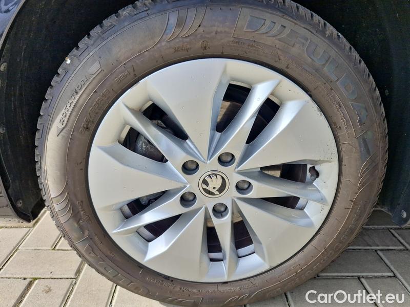  Skoda  Octavia  Combi (NX3)(2020) Oct.Combi 2.0TDI 85 Ambition #4