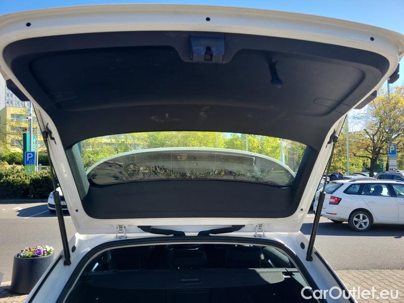  Skoda  Octavia  Combi (NX3)(2020) Oct.Combi 2.0TDI 85 Style #13