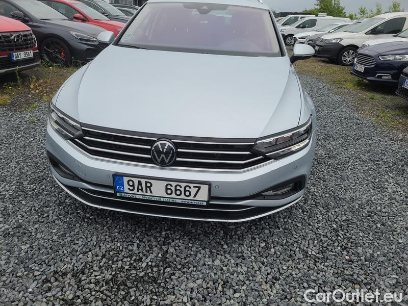  Volkswagen  Passat  Variant (CB5) (2019) Pas.Var.2.0TDI 110 Elegance AT #2
