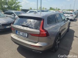  Volvo  V60  Cross Country (2018)  CC B5 Pro AWD AT #2