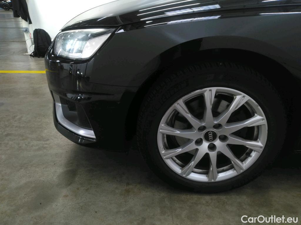  Audi  A4  Berline 30 TDI Business line 2.0 TDI 135CV BVA7 E6d #24