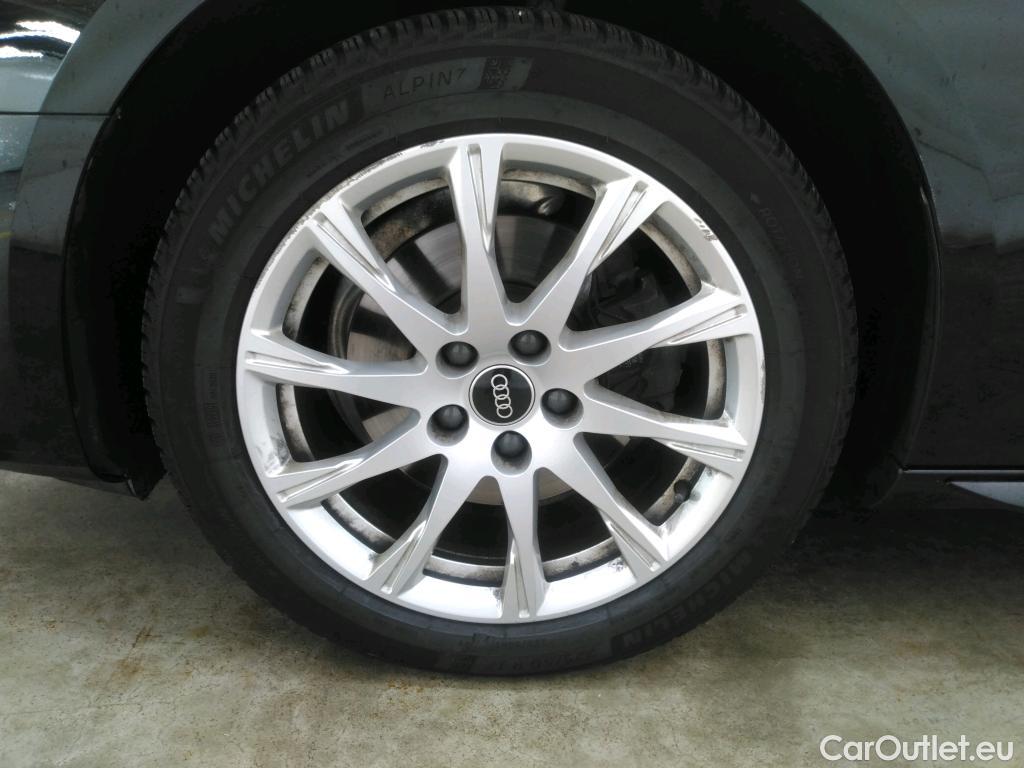  Audi  A4  Berline 30 TDI Business line 2.0 TDI 135CV BVA7 E6d #25