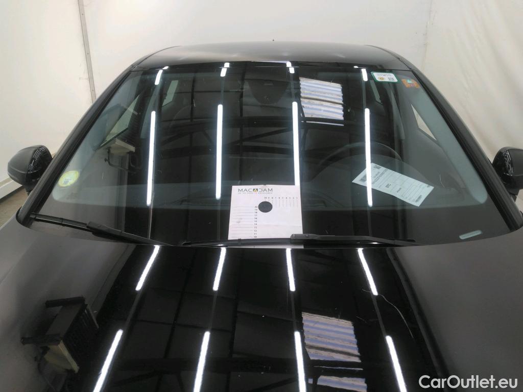  Audi  A4  Berline 30 TDI Business line 2.0 TDI 135CV BVA7 E6d #52