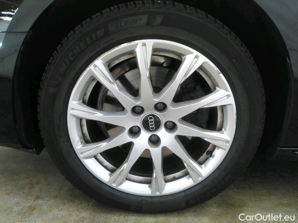  Audi  A4  Berline 30 TDI Business line 2.0 TDI 135CV BVA7 E6d #14