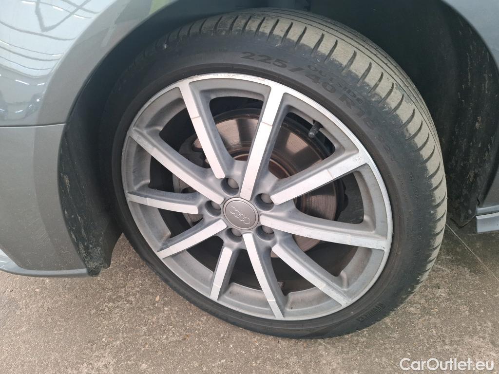  Audi  A3  Sportback E-TRON Design Luxe 1.4 TFSI #9