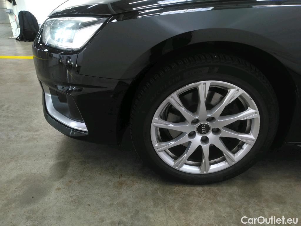  Audi  A4  Berline 30 TDI Business line 2.0 TDI 135CV BVA7 E6d #13