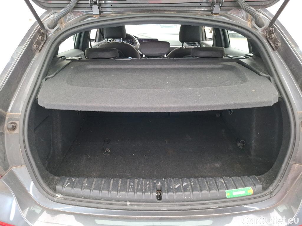  Bmw  Serie 1 Série 1 Berline 116 d Lounge 1.5 115CV BVA7 E6d #51