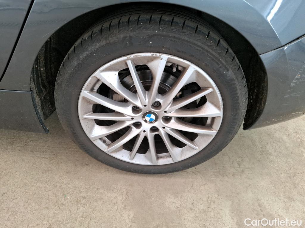  Bmw  Serie 1 Série 1 Berline 116 d Lounge 1.5 115CV BVA7 E6d #46