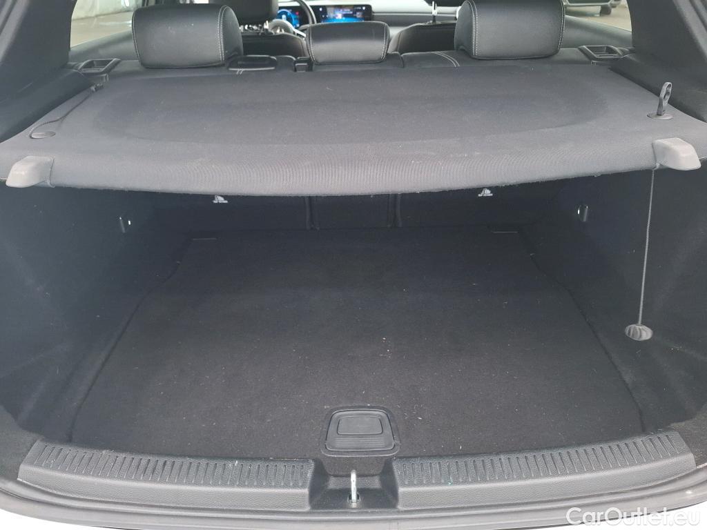  Mercedes  A-Klasse MERCEDES-BENZ Classe A Compact / 2018 / 5P / Berline A 200 d Progressive Line 8G-DCT #23