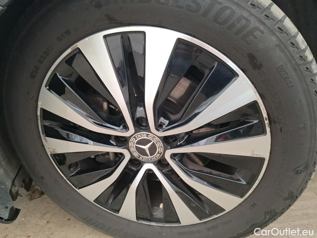  Mercedes  A-Klasse MERCEDES-BENZ Classe A Compact / 2018 / 5P / Berline A 180 d Business Line #18