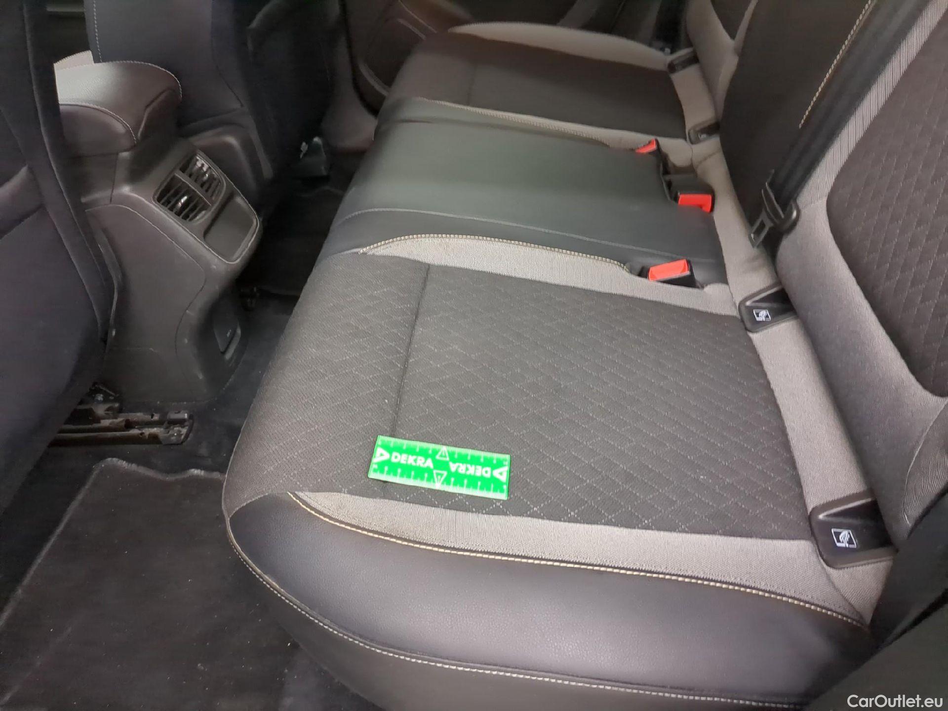  Opel   Grandland X Grandland X Elegance Business 1.5 130CV BVA8 E6d #5