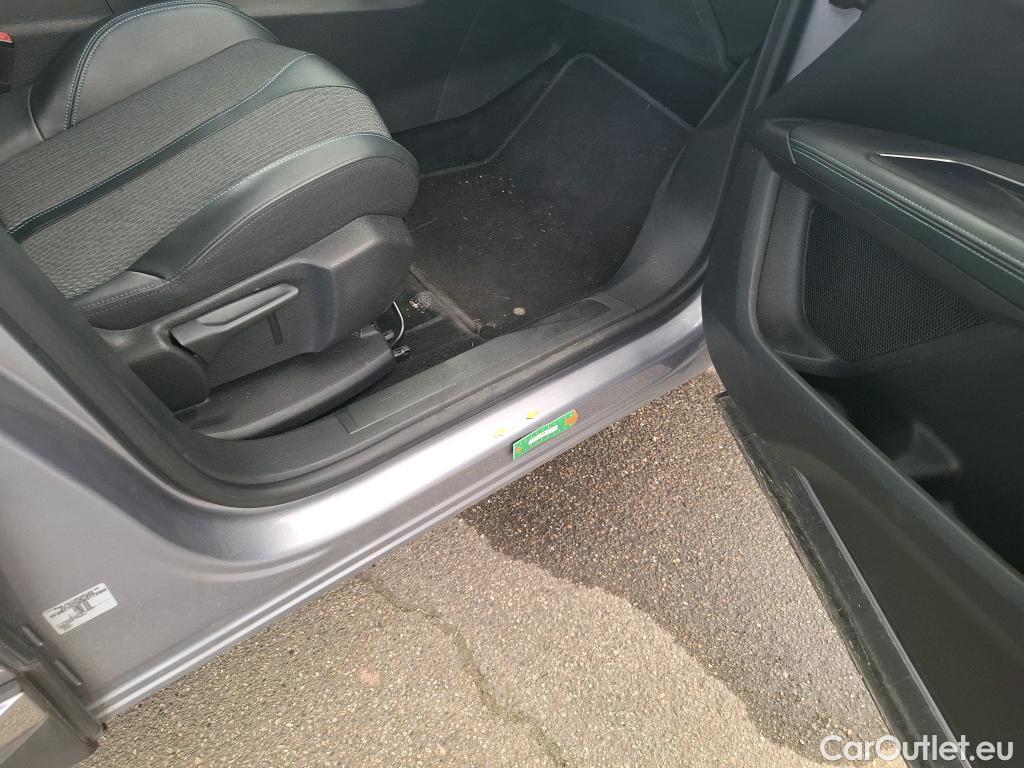  Peugeot  3008  Allure Pack 1.5 HDi 130CV BVM6 E6d #14