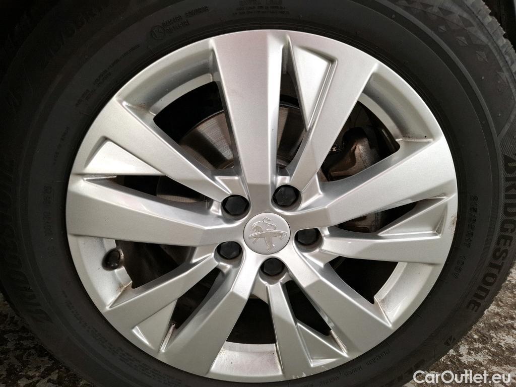  Peugeot  3008  II Style 1.5 HDi 130CV BVA8 E6d #26