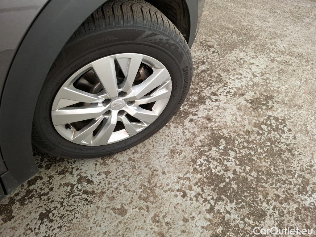  Peugeot  3008  II Style 1.5 HDi 130CV BVA8 E6d #25