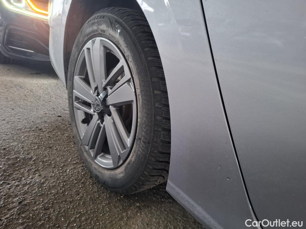  Peugeot  308  SW Allure Business 1.5 HDi 130CV BVA8 E6d #10