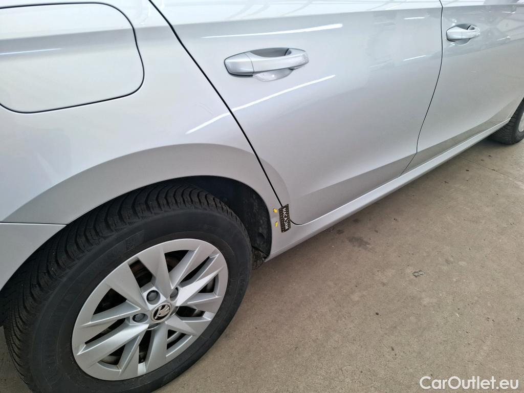  Skoda  Fabia  Ambition 1.0 TSI 95CV BVM5 E6d #5