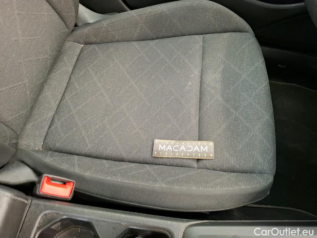  Volkswagen  Golf  VIII SW Life Plus 2.0 TDI 115CV BVA7 E6d #30