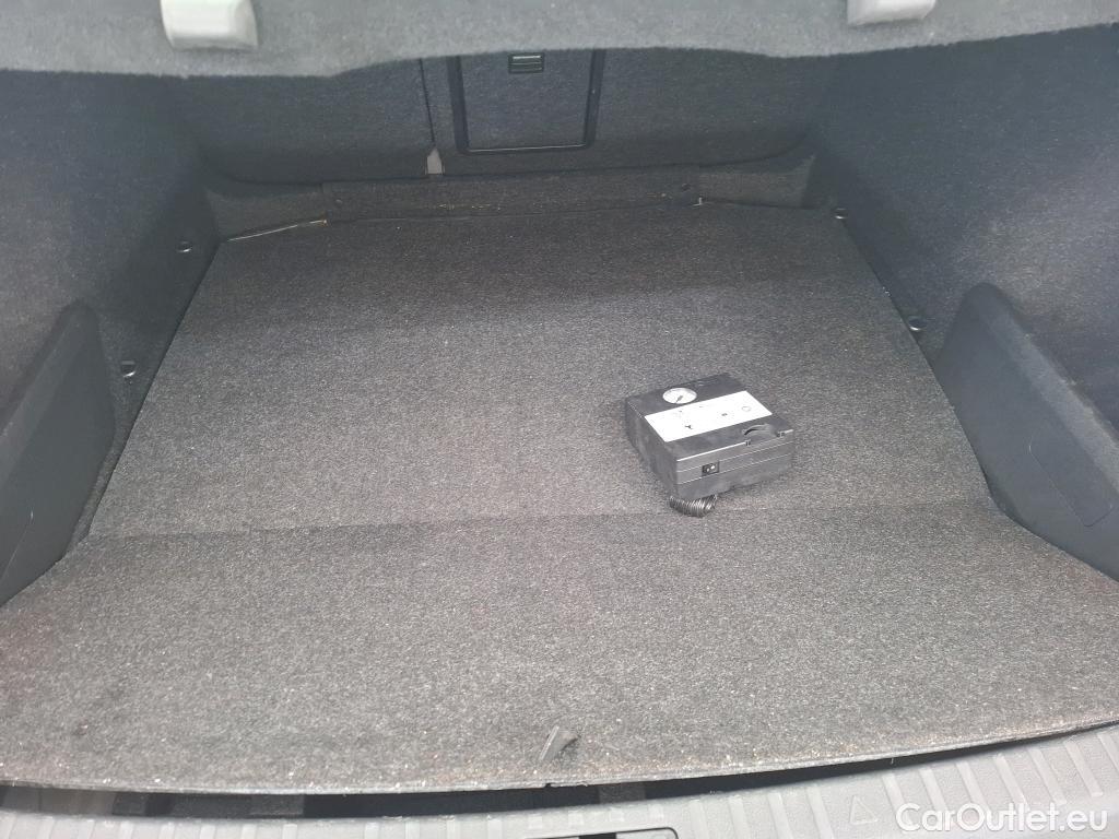  Skoda  Octavia  Berline Ambition 2.0 TDI 150CV BVA7 E6d #13