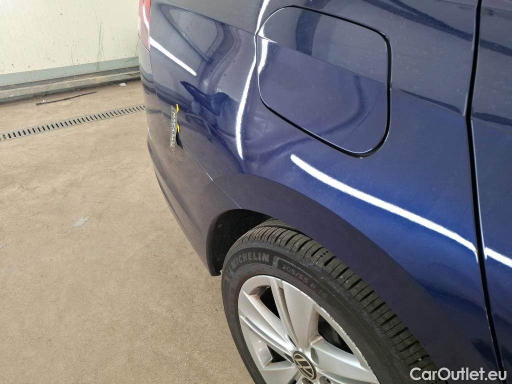  Volkswagen  Golf  VIII SW Life Plus 2.0 TDI 115CV BVA7 E6d #39