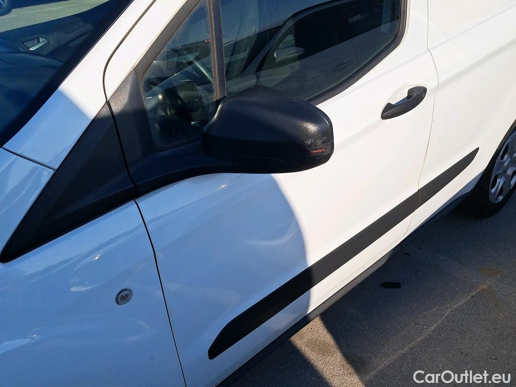  Ford  Transit FORD  Courier/2014/4P/furgón der.turis Van 1.5 TDCi 56kW Trend #25