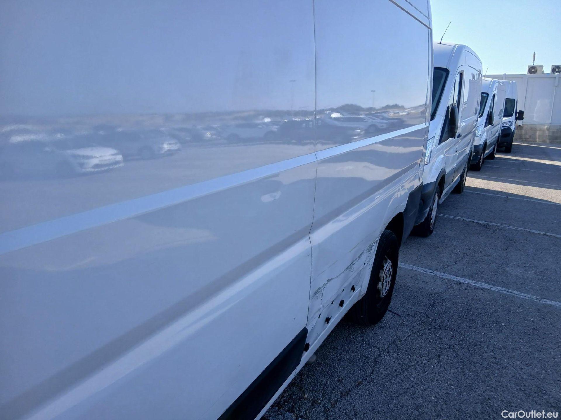  Citroen  Jumper CITROEN  / 2014 / 4P / furgón BlueHDi 103KW (140CV) Furgón 35L3H2 #13