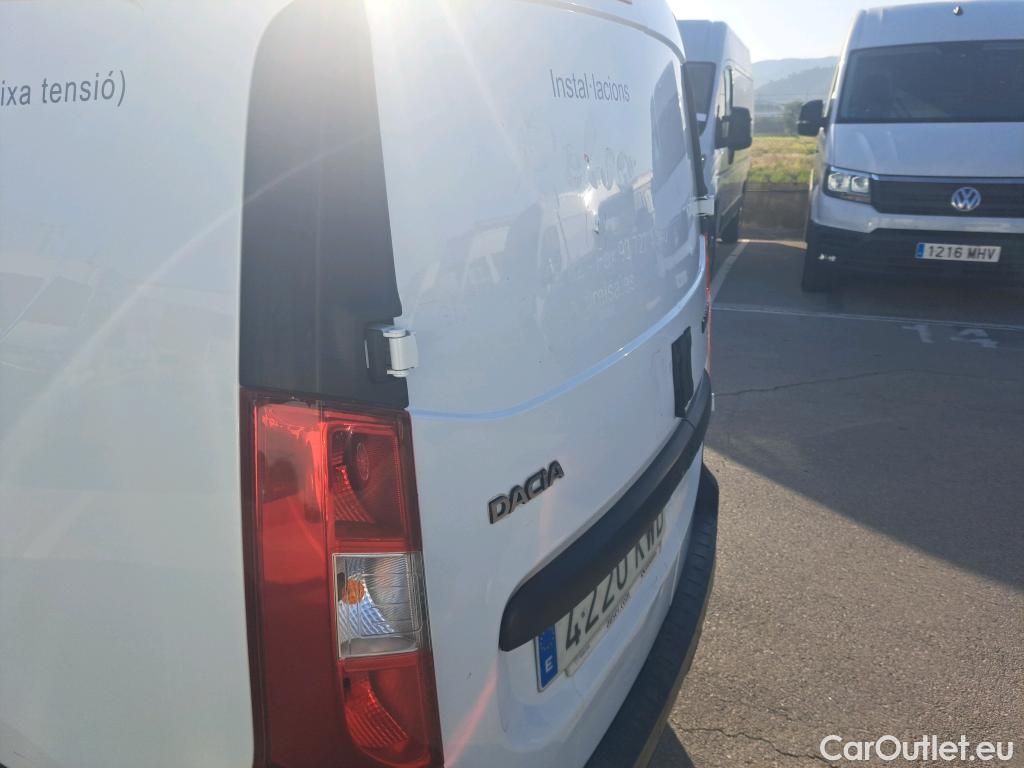  Dacia  Dokker DACIA  / 2013 / 4P / furgón derivado de turismo Van Essential dCi 55kW (75CV) #35