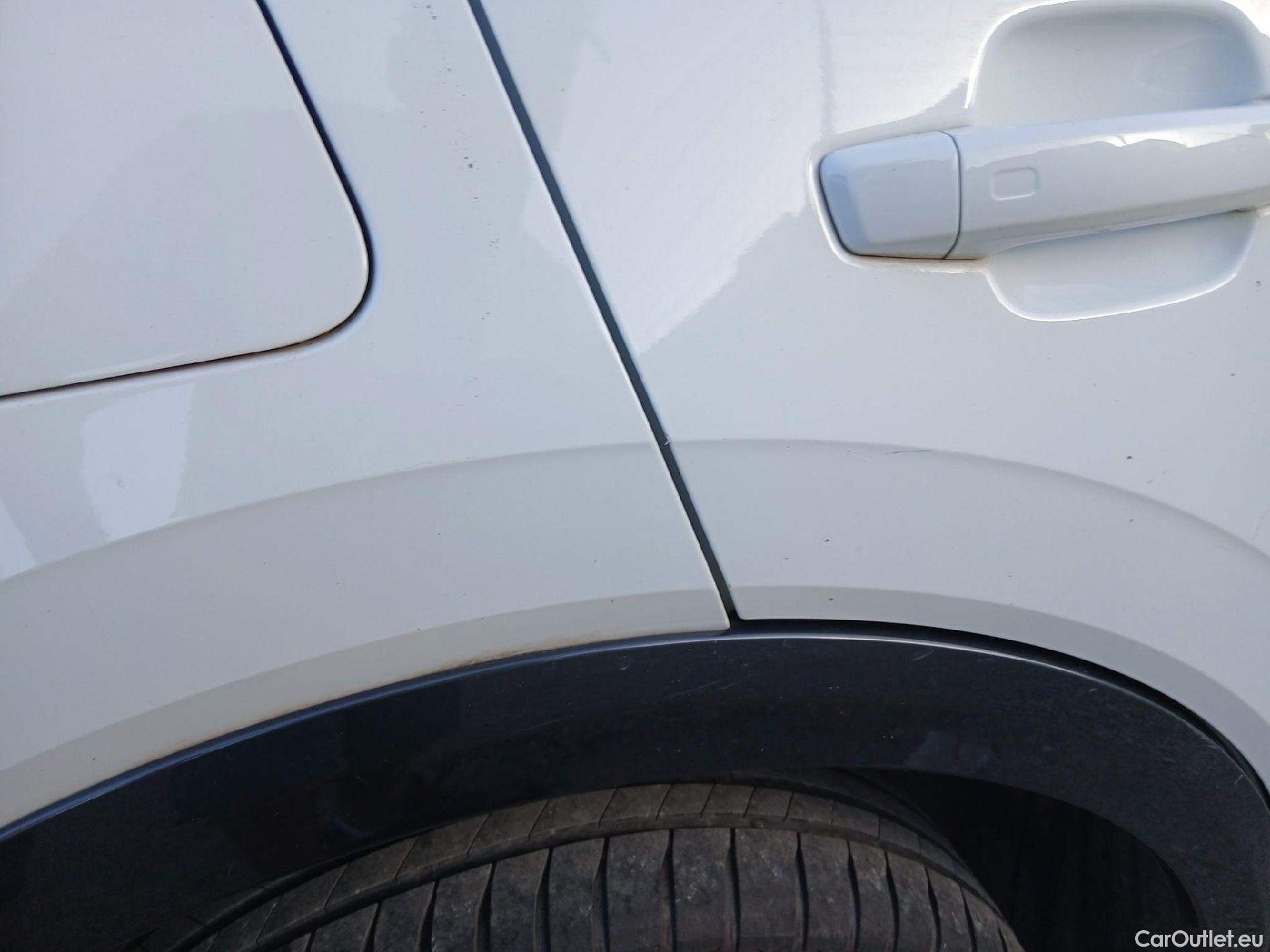  Audi  Q2 AUDI  / 2016 / 5P / todoterreno Design 30 TFSI 85kW (116CV) #17