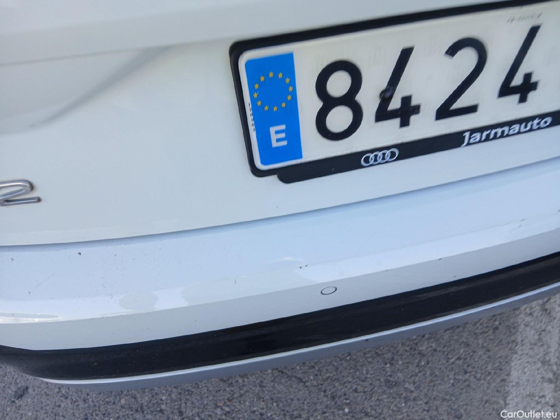  Audi  Q2 AUDI  / 2016 / 5P / todoterreno Design 30 TFSI 85kW (116CV) #13