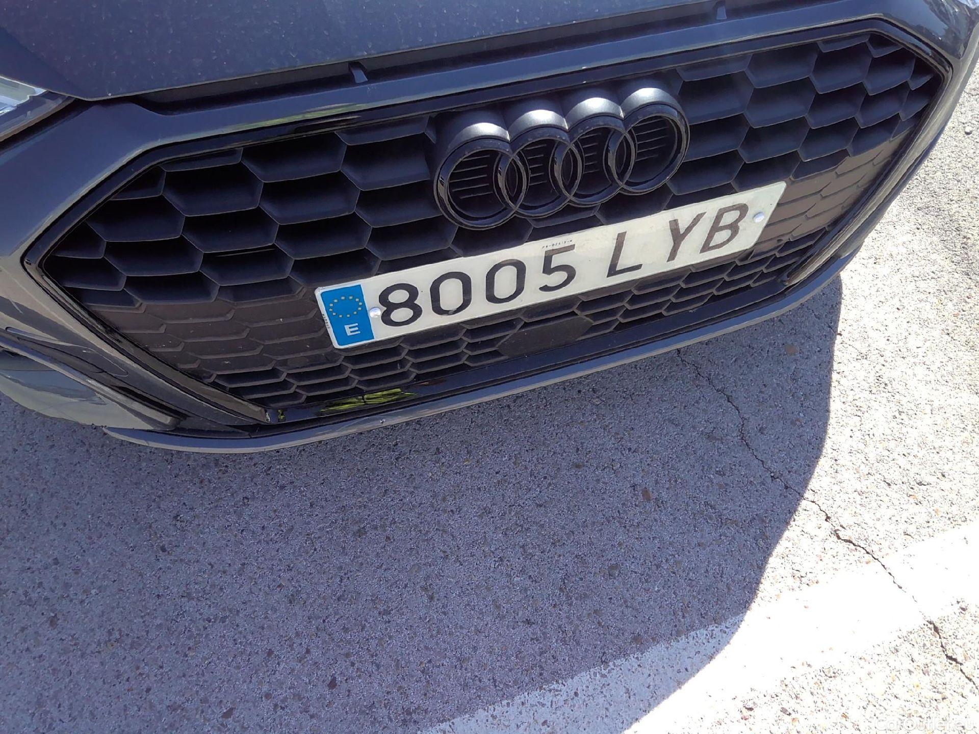  Audi  A3 AUDI  / 2020 / 5P / berlina con portón Sportback Black line 35 TFSI 110kW S tro #6