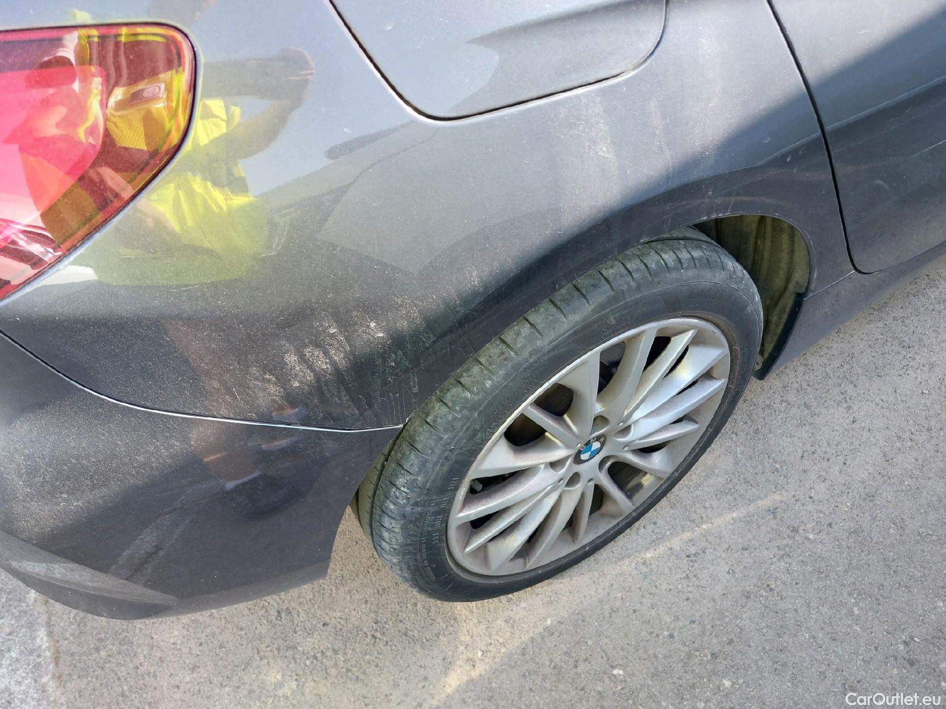  Bmw  Serie 1 BMW  / 2019 / 5P / berlina con portón 118i #14