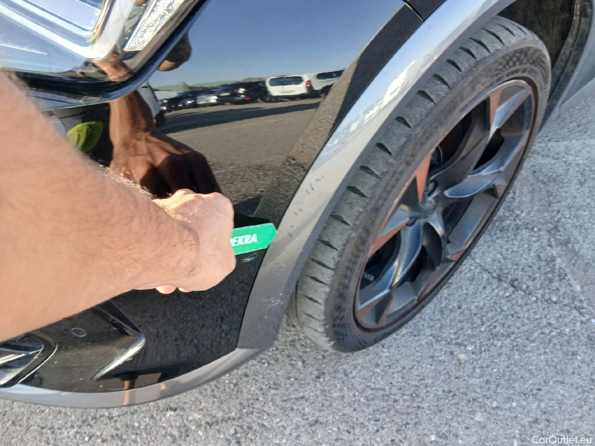  Cupra  Formentor CUPRA  / 2020 / 5P / todoterreno 1.4 e-Hybrid 180kW (245 CV) VZ DSG #3