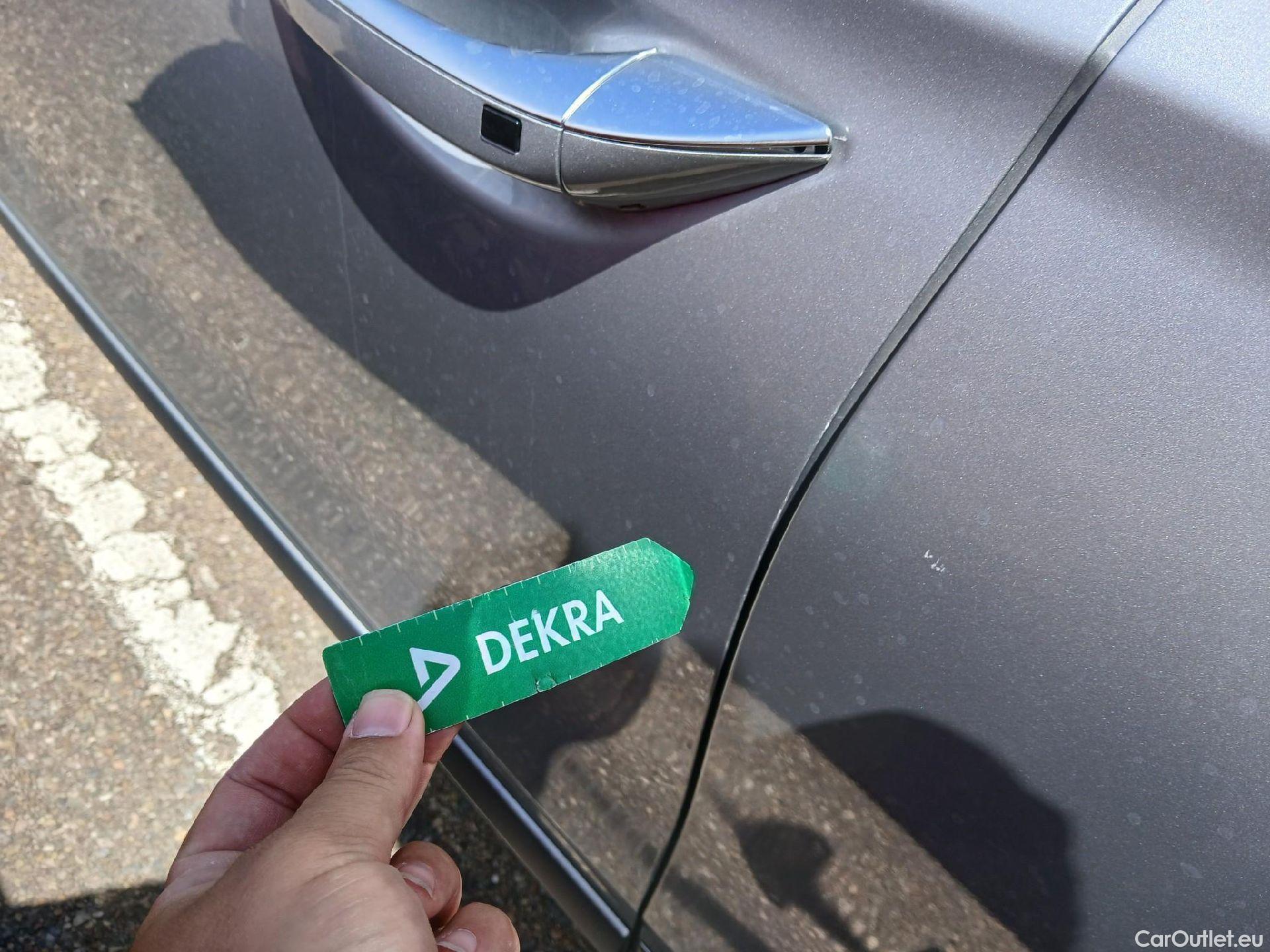  Hyundai   Ioniq HYUNDAI / 2019 / 5P / berlina con portón 1.6 GDI HEV Tecno DCT #10
