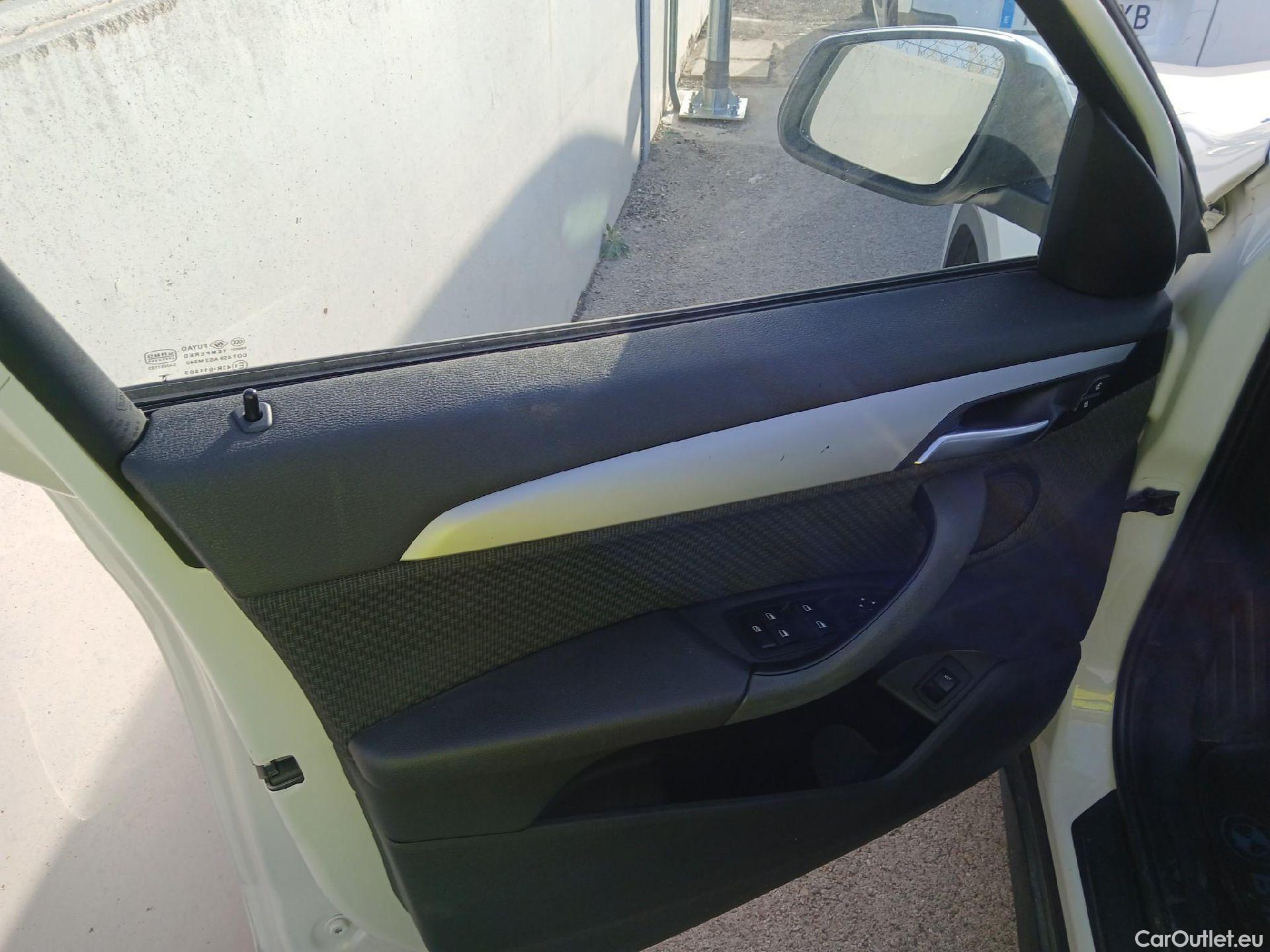  Bmw  X1 BMW  / 2019 / 5P / todoterreno sDrive16d #2