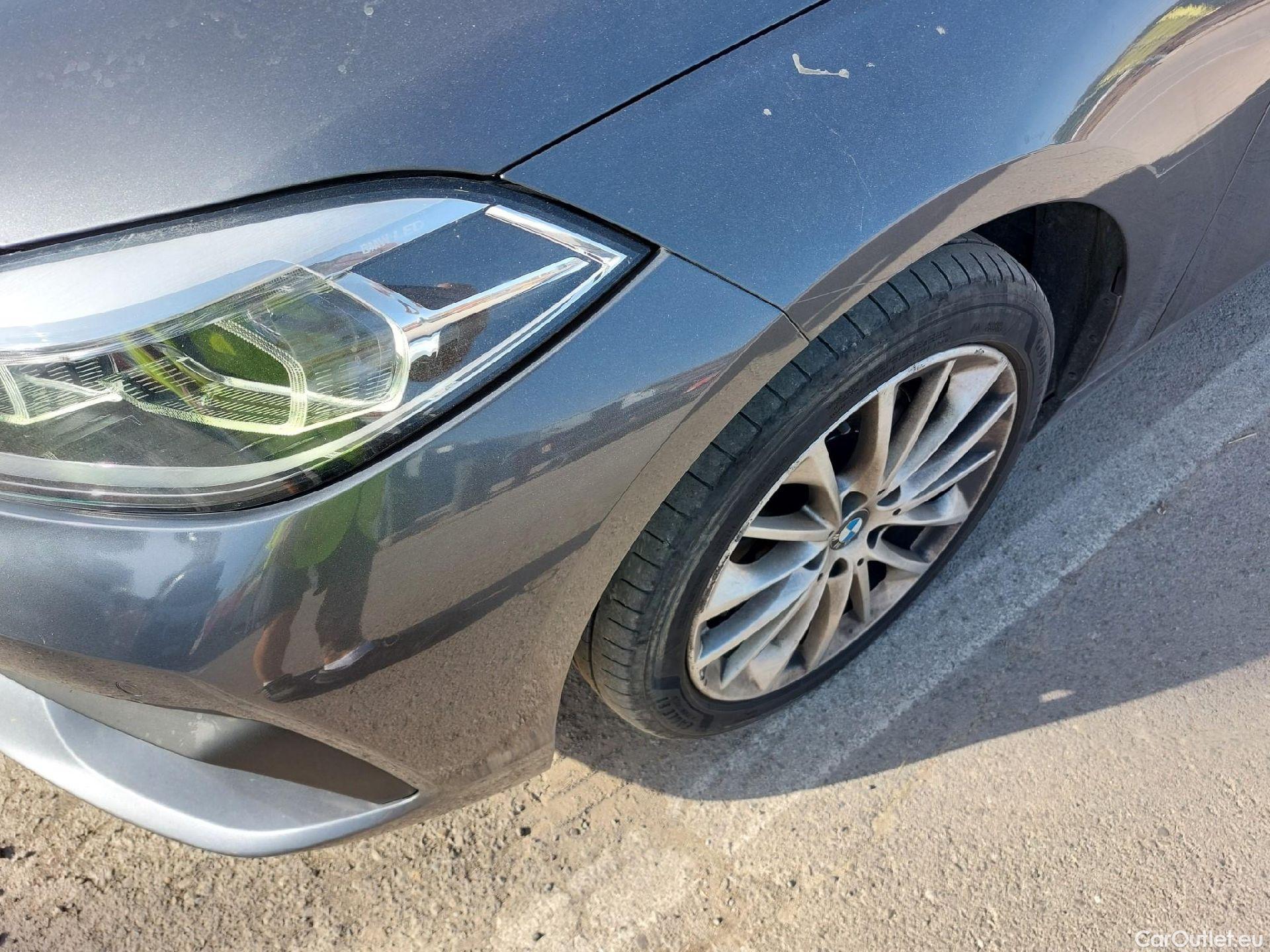  Bmw  Serie 1 BMW  / 2019 / 5P / berlina con portón 118i #7