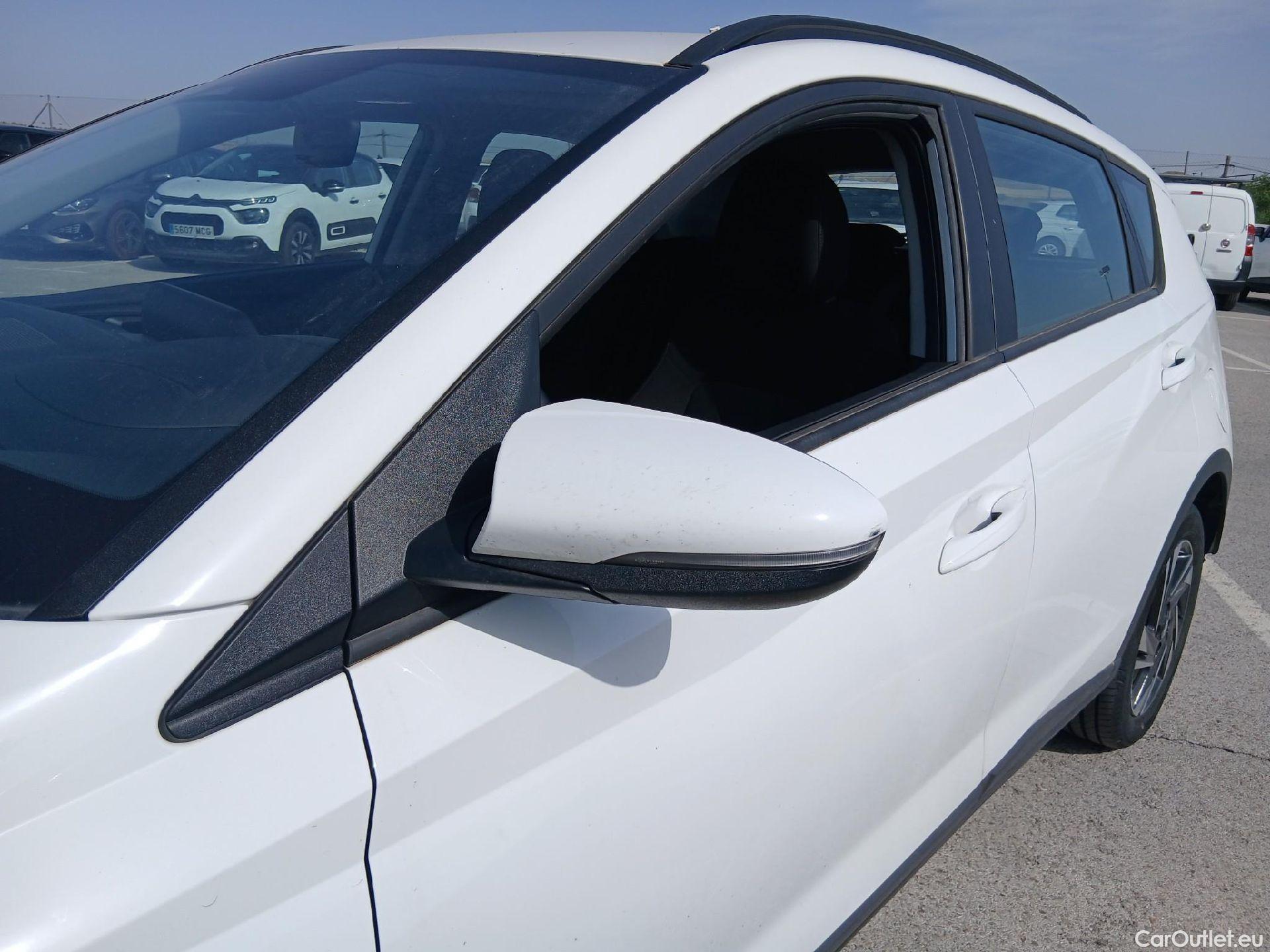  Hyundai  Bayon HYUNDAI  / 2021 / 5P / todoterreno 1.0 TGDI 74kW (100CV) 48V Maxx DCT #16