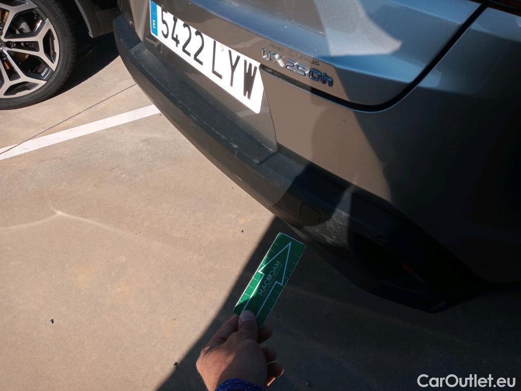  Lexus  UX LEXUS  / 2018 / 5P / todoterreno 2.0 250h Business #16