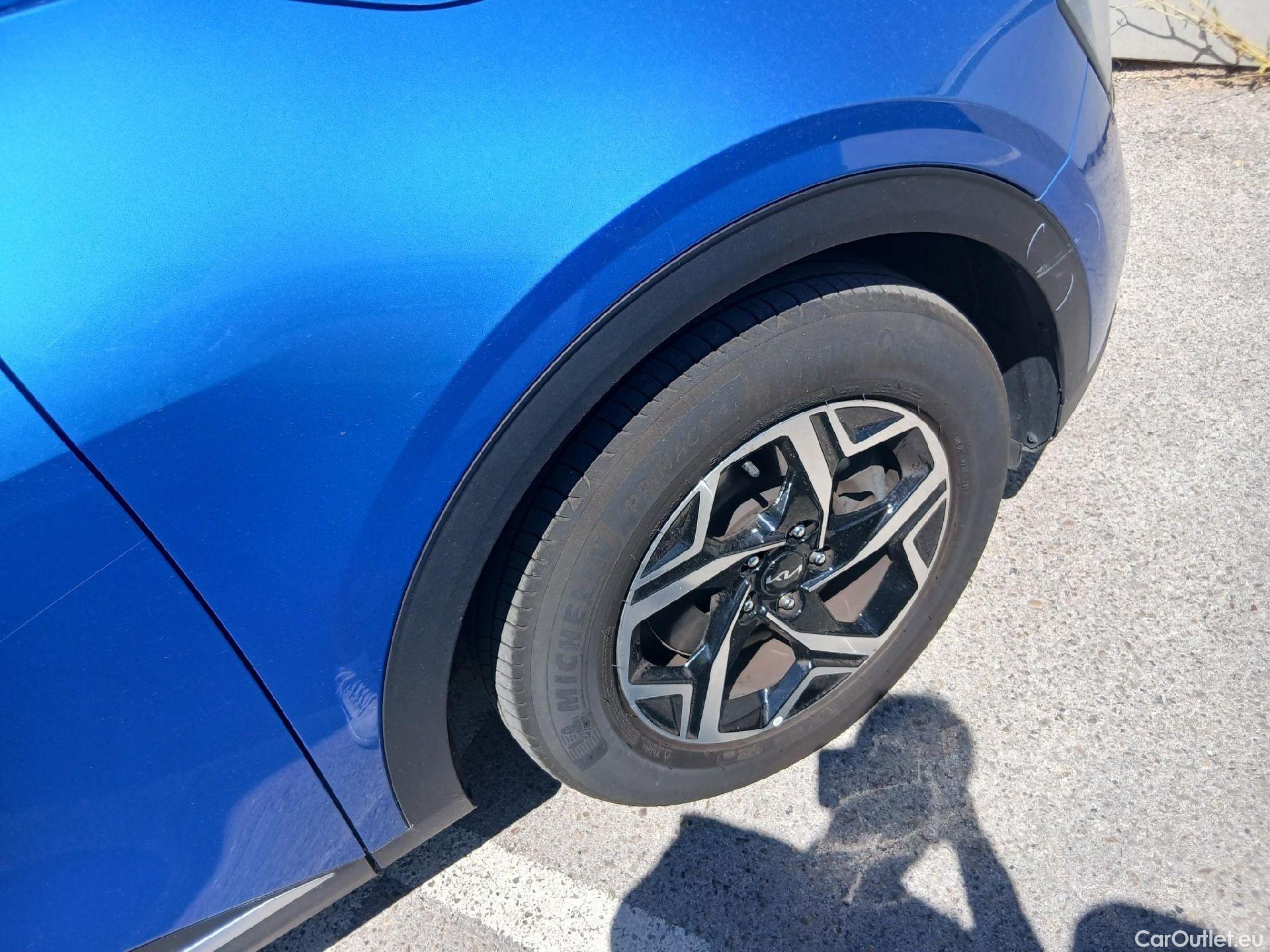 KIA  Sportage KIA  / 2022 / 5P / todoterreno 1.6 T-GDi 110kW (150CV) Concept 4x2 #40