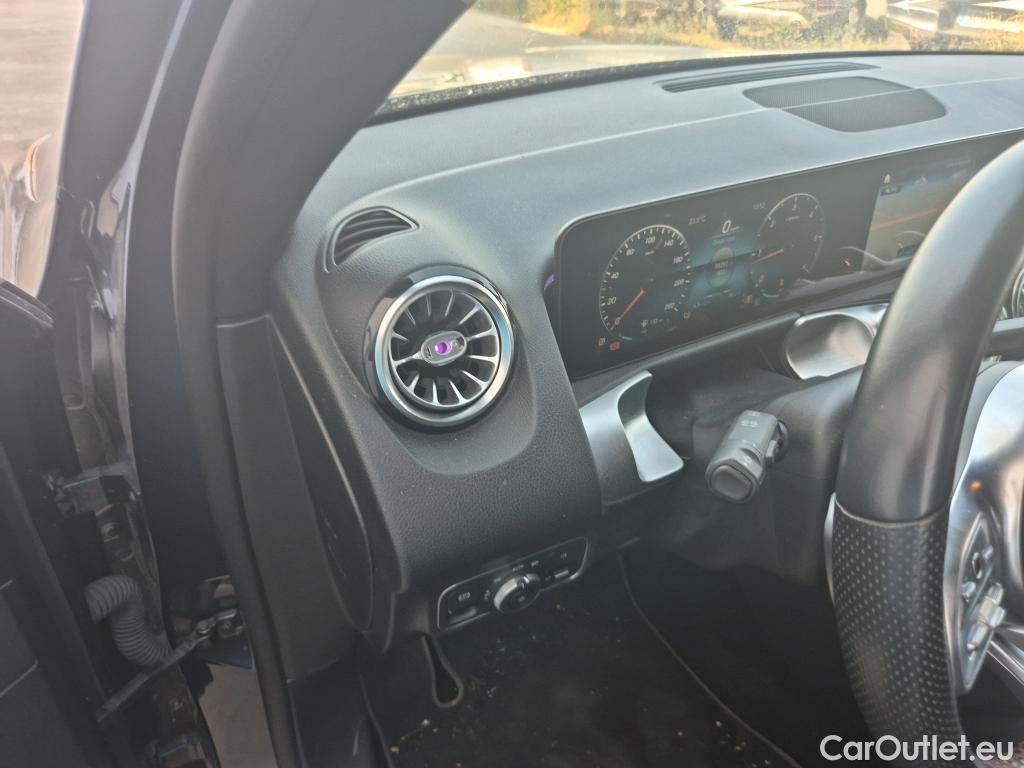  Mercedes  GLB MERCEDES-BENZ  / 2019 / 5P / todoterreno 2.0  200 D DCT 110KW (150CV) #14