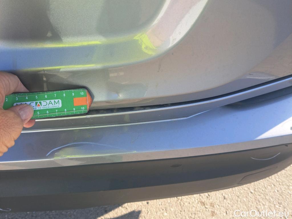 Toyota  C-HR TOYOTA  / 2016 / 5P / todoterreno 1.8 125H Advance (CX) #7