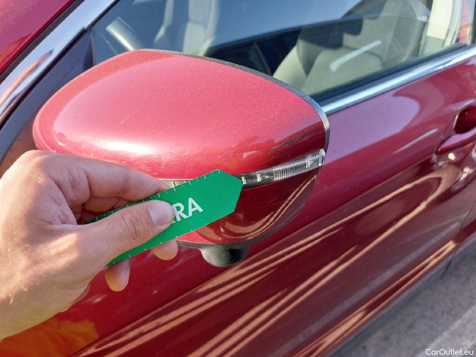  Nissan  Qashqai NISSAN  / 2017 / 5P / todoterreno DIG-T 103 kW (140 CV) E6D N-CONNECTA #8