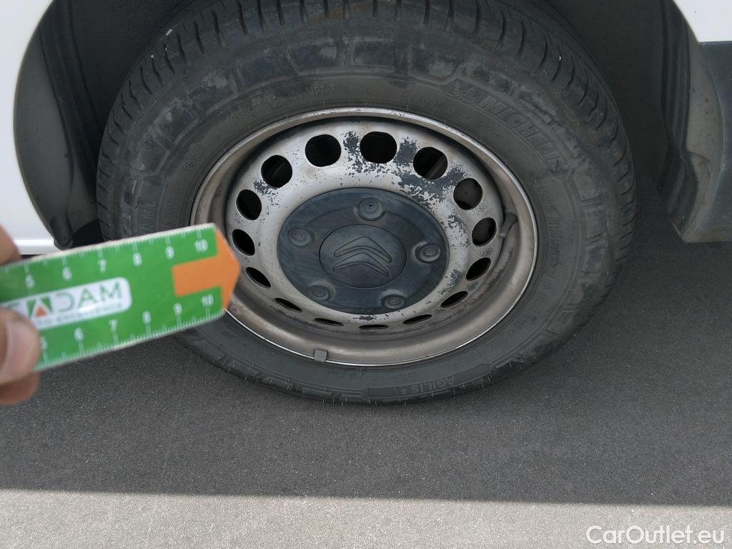  Citroen  Jumpy CITROEN  / 2016 / 4P / furgón Talla XL BlueHDi 120 S&S 6v Club #73