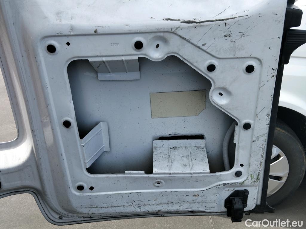 Citroen  Jumpy CITROEN  / 2016 / 4P / furgón Talla XL BlueHDi 120 S&S 6v Club #36
