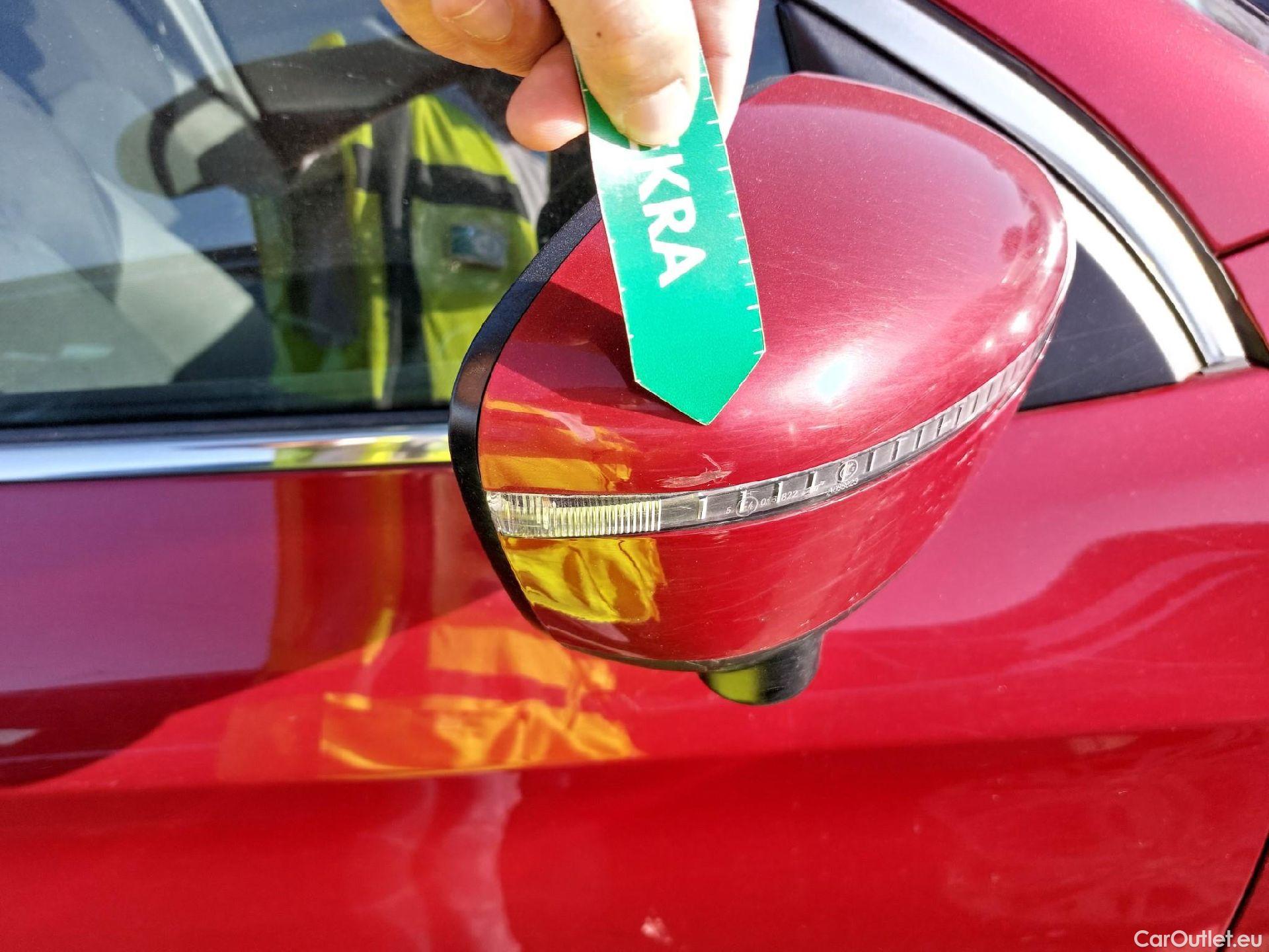  Nissan  Qashqai NISSAN  / 2017 / 5P / todoterreno DIG-T 103 kW (140 CV) E6D N-CONNECTA #22