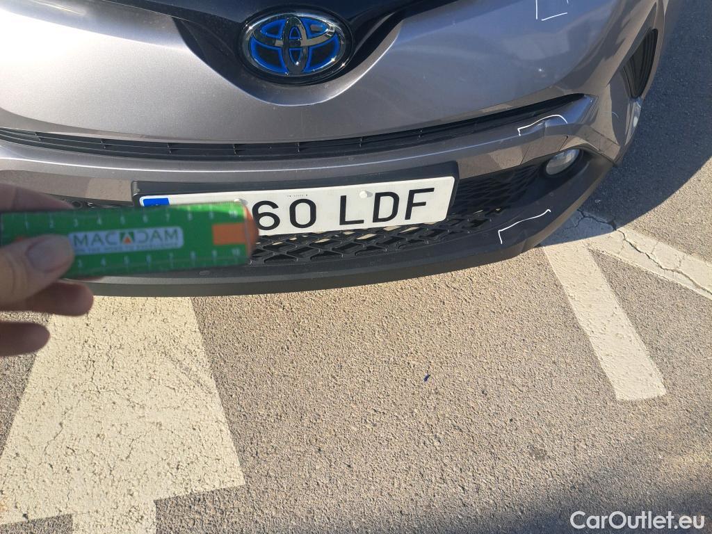  Toyota  C-HR TOYOTA  / 2016 / 5P / todoterreno 1.8 125H Advance (CX) #32